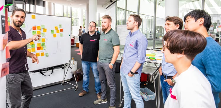 Don’t wait – innovate! Schüler und Lehrer beim zweiten Design-Thinking-Workshop zur HPI Schul Cloud