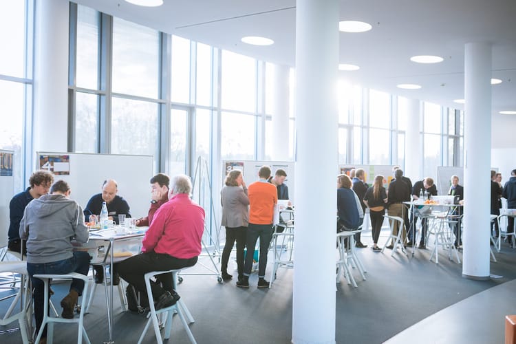 MINT-EC Schulen unterrichten und arbeiten mit digitalen Medien