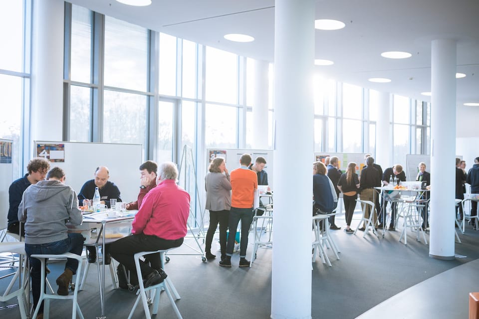 MINT-EC Schulen unterrichten und arbeiten mit digitalen Medien